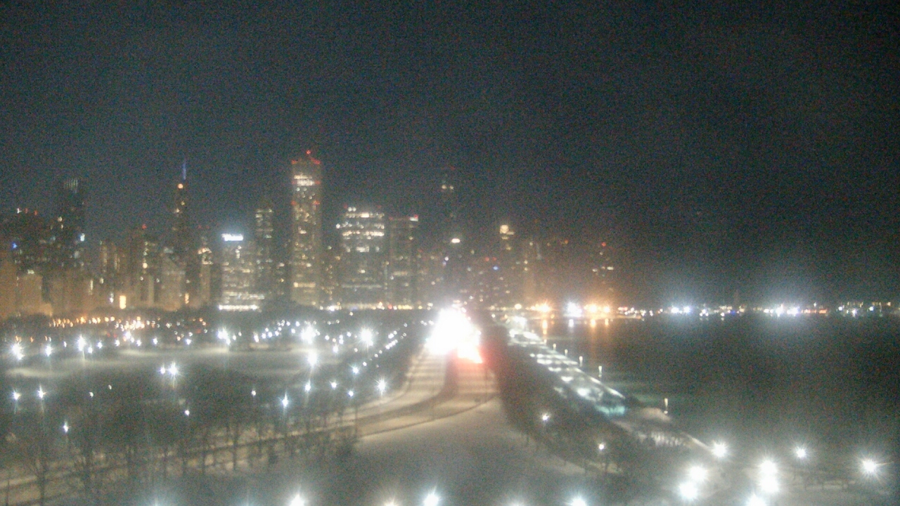 Thumbnail for current weather camera view from The Field Museum in Chicago, Illinois