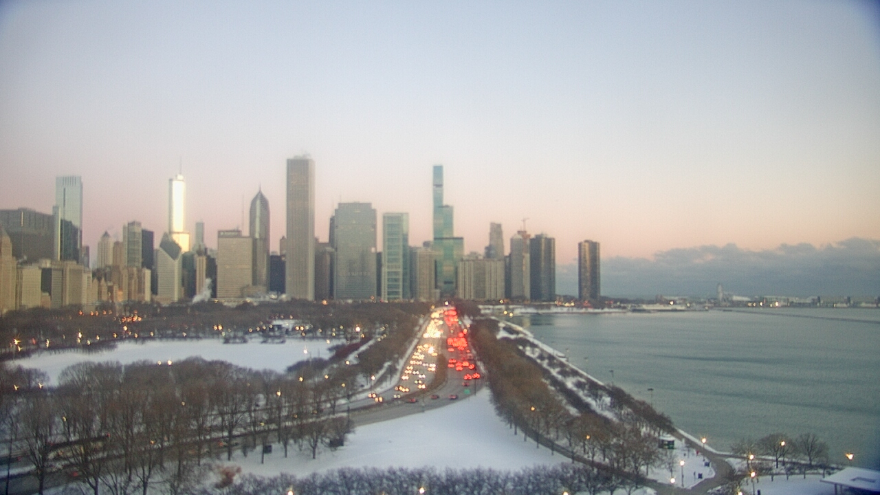 Thumbnail for current weather camera view from The Field Museum in Chicago, Illinois