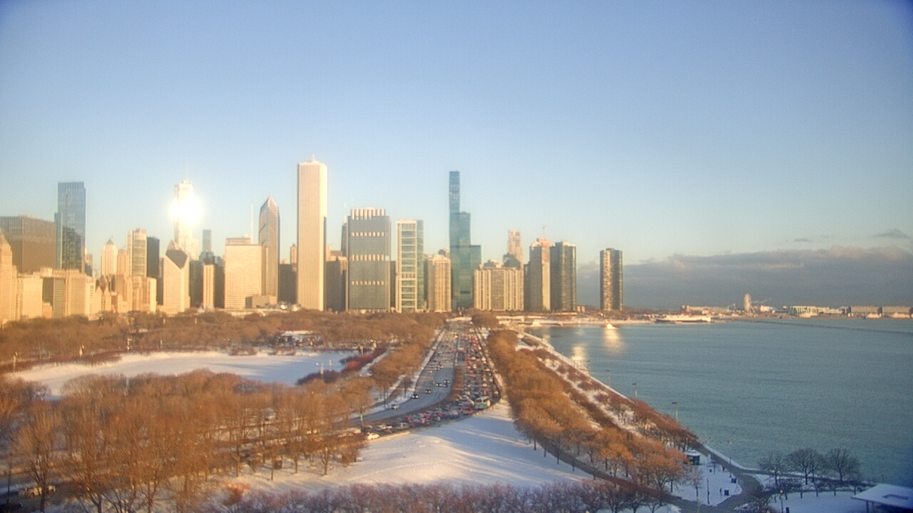 Thumbnail for current weather camera view from The Field Museum in Chicago, Illinois
