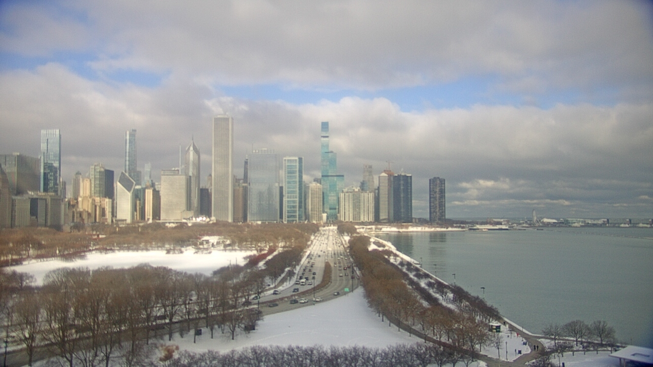 Thumbnail for current weather camera view from The Field Museum in Chicago, Illinois