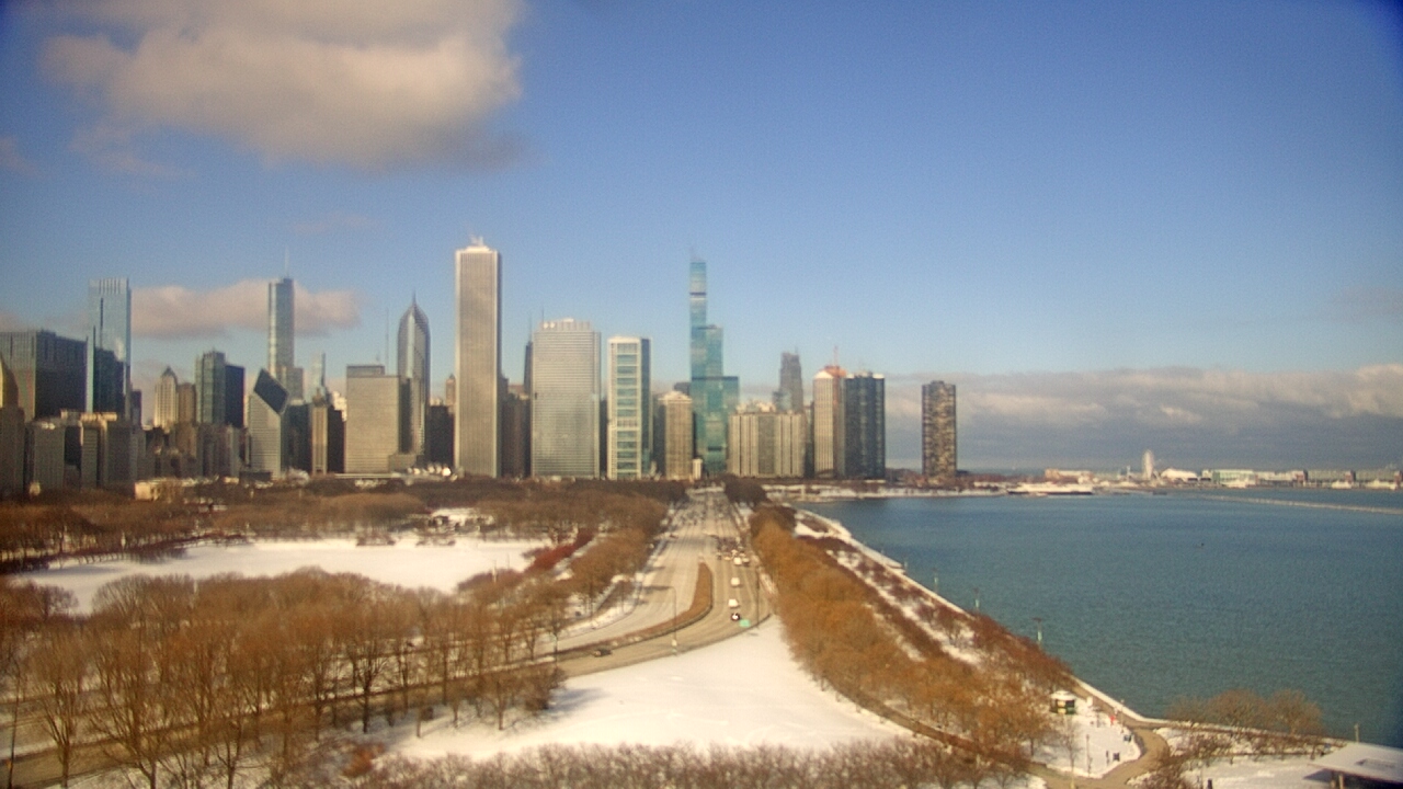 Thumbnail for current weather camera view from The Field Museum in Chicago, Illinois