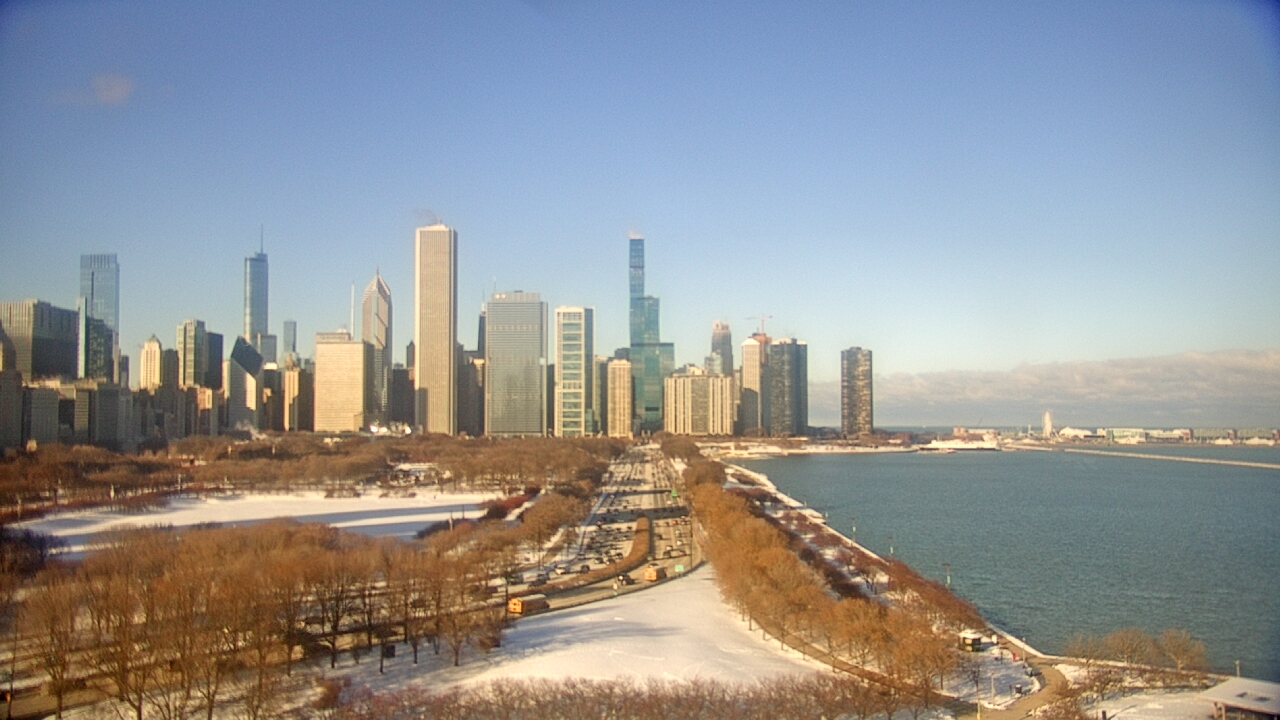 Thumbnail for current weather camera view from The Field Museum in Chicago, Illinois