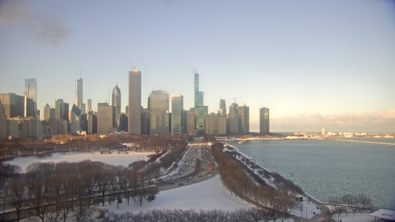 Thumbnail for current weather camera view from The Field Museum in Chicago, Illinois