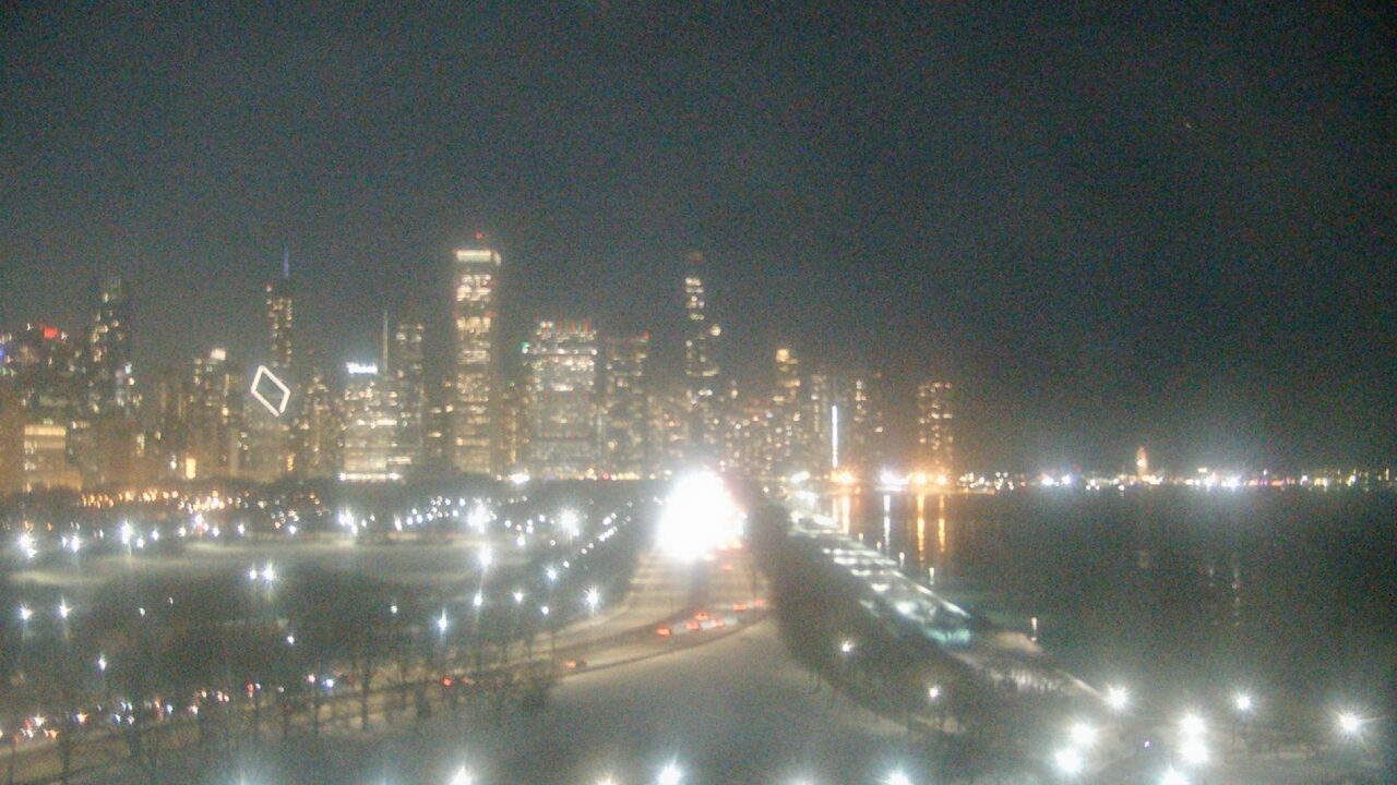 Thumbnail for current weather camera view from The Field Museum in Chicago, Illinois