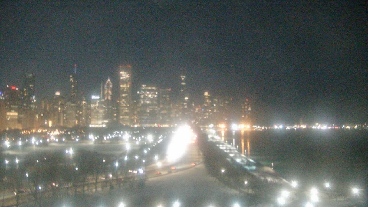 Thumbnail for current weather camera view from The Field Museum in Chicago, Illinois