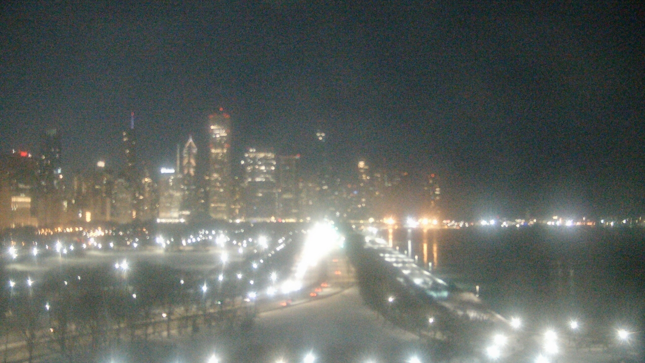Thumbnail for current weather camera view from The Field Museum in Chicago, Illinois