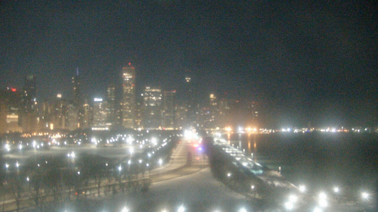 Thumbnail for current weather camera view from The Field Museum in Chicago, Illinois