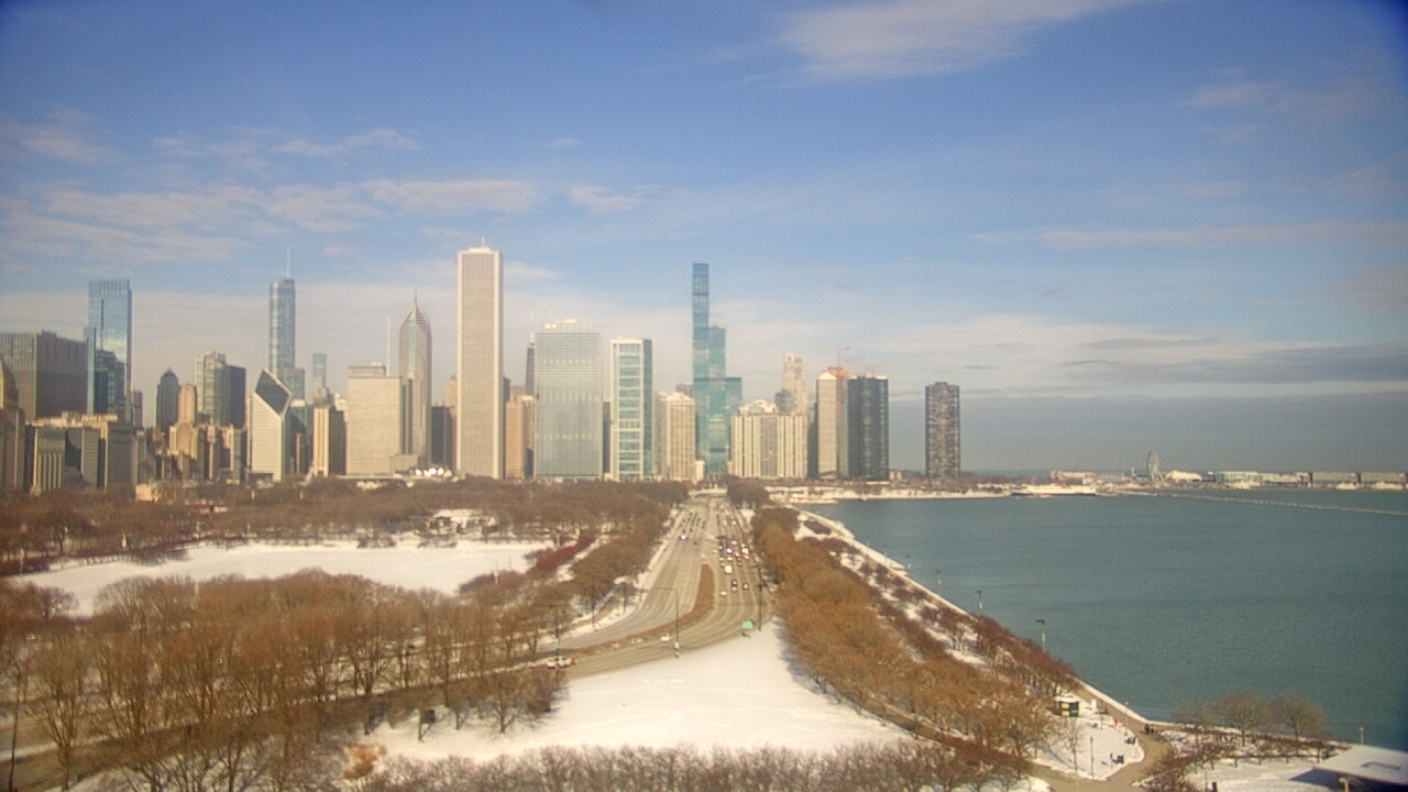 Thumbnail for current weather camera view from The Field Museum in Chicago, Illinois