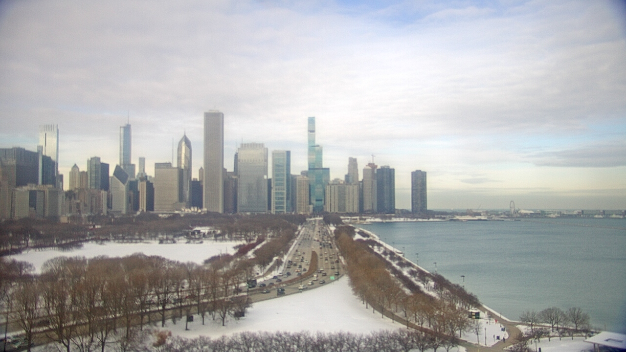 Thumbnail for current weather camera view from The Field Museum in Chicago, Illinois