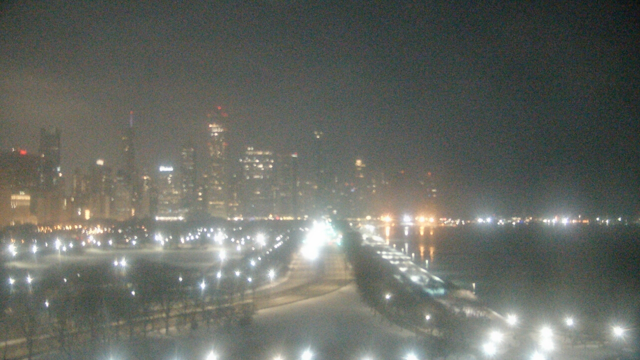 Thumbnail for current weather camera view from The Field Museum in Chicago, Illinois