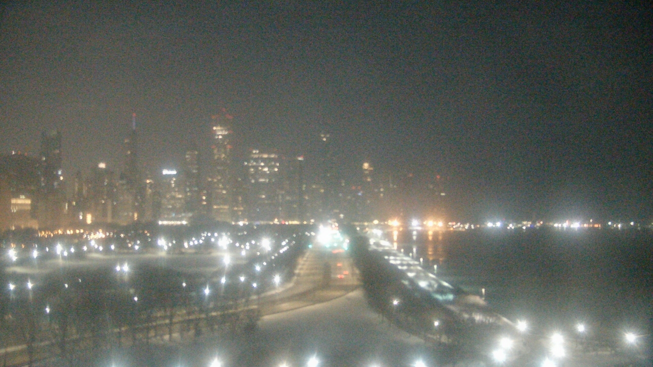 Thumbnail for current weather camera view from The Field Museum in Chicago, Illinois