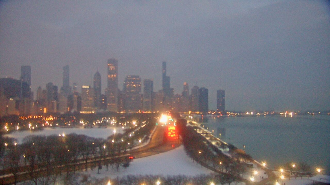 Thumbnail for current weather camera view from The Field Museum in Chicago, Illinois