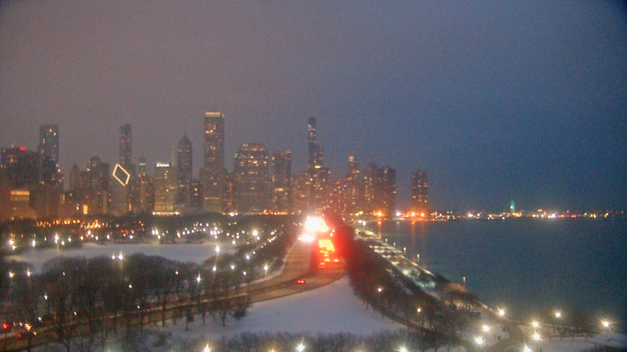 Thumbnail for current weather camera view from The Field Museum in Chicago, Illinois