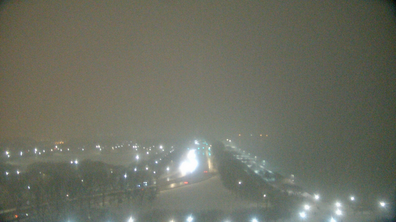 Thumbnail for current weather camera view from The Field Museum in Chicago, Illinois