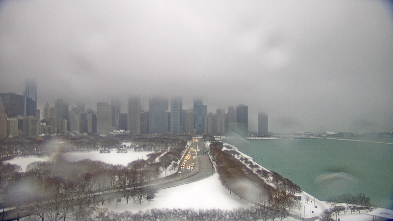 Thumbnail for current weather camera view from The Field Museum in Chicago, Illinois