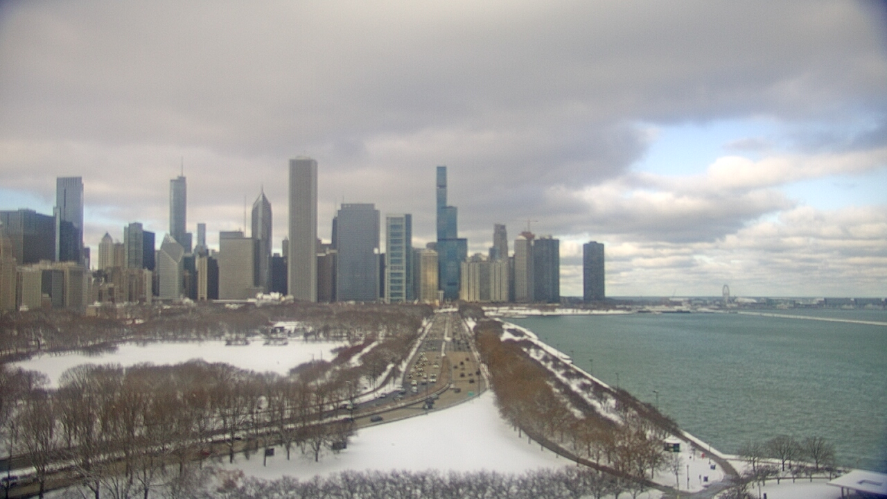 Thumbnail for current weather camera view from The Field Museum in Chicago, Illinois