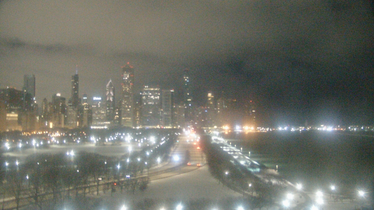 Thumbnail for current weather camera view from The Field Museum in Chicago, Illinois