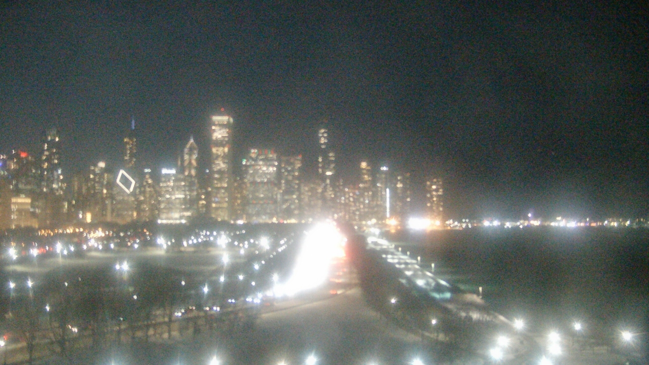 Thumbnail for current weather camera view from The Field Museum in Chicago, Illinois