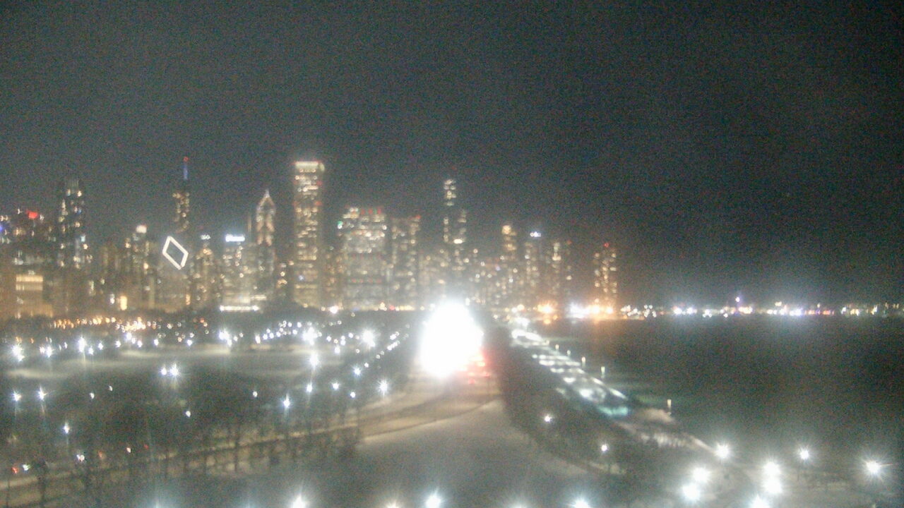 Thumbnail for current weather camera view from The Field Museum in Chicago, Illinois