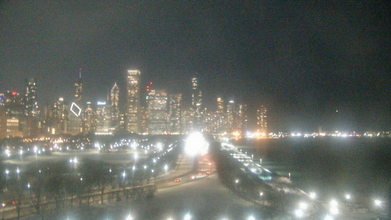 Thumbnail for current weather camera view from The Field Museum in Chicago, Illinois