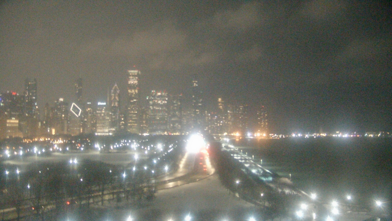 Thumbnail for current weather camera view from The Field Museum in Chicago, Illinois