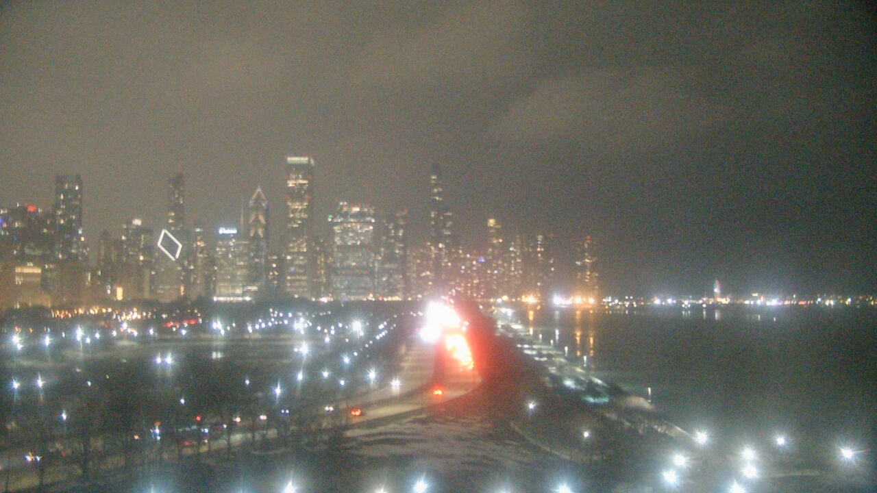 Thumbnail for current weather camera view from The Field Museum in Chicago, Illinois