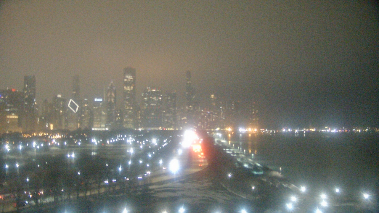 Thumbnail for current weather camera view from The Field Museum in Chicago, Illinois