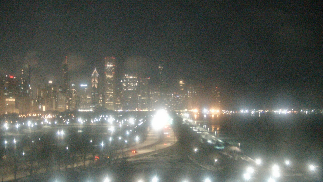 Thumbnail for current weather camera view from The Field Museum in Chicago, Illinois