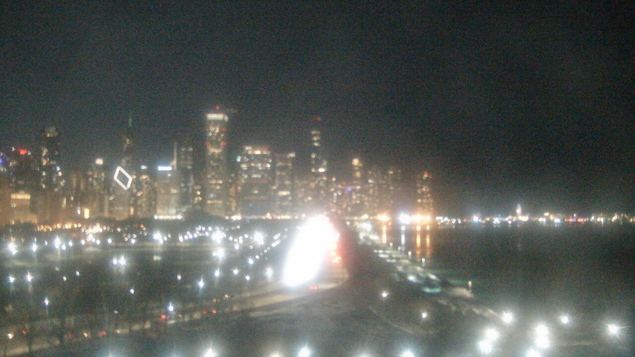 Thumbnail for current weather camera view from The Field Museum in Chicago, Illinois