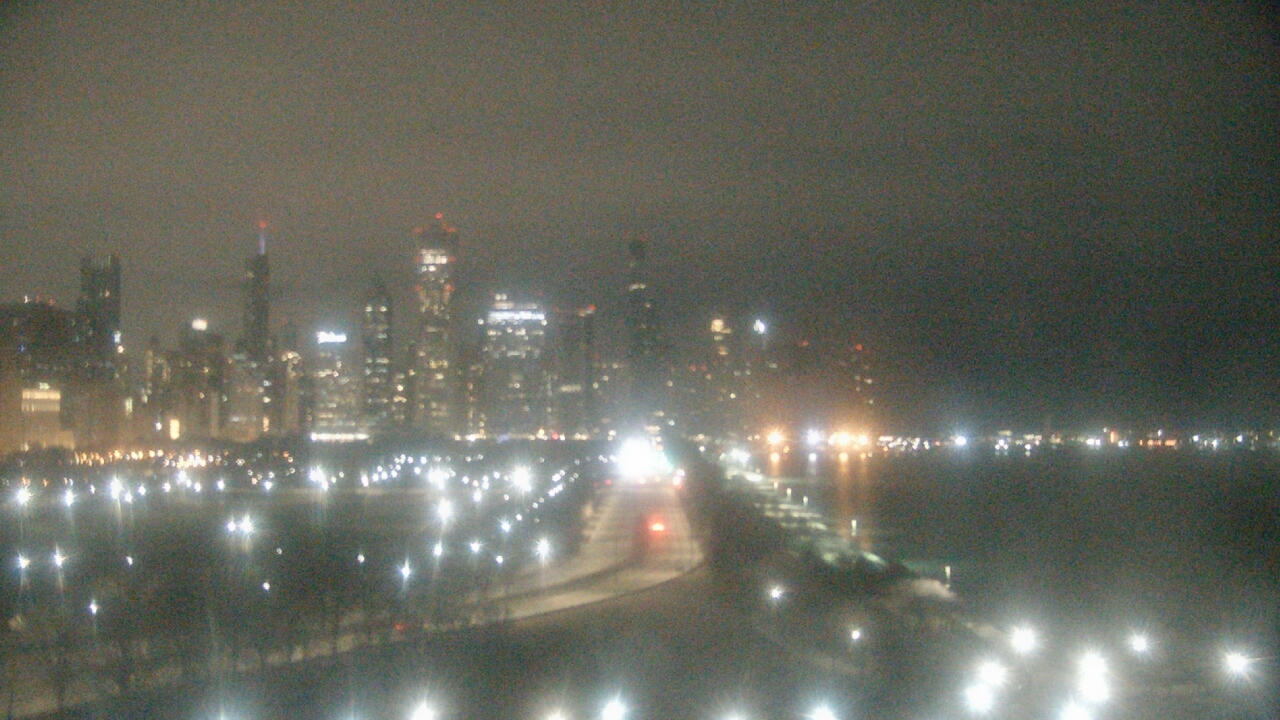 Thumbnail for current weather camera view from The Field Museum in Chicago, Illinois