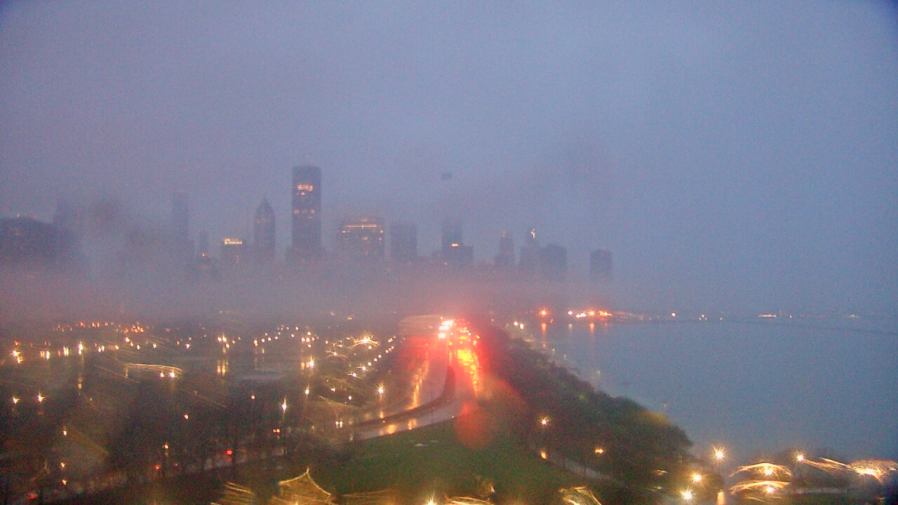 Thumbnail for current weather camera view from The Field Museum in Chicago, Illinois