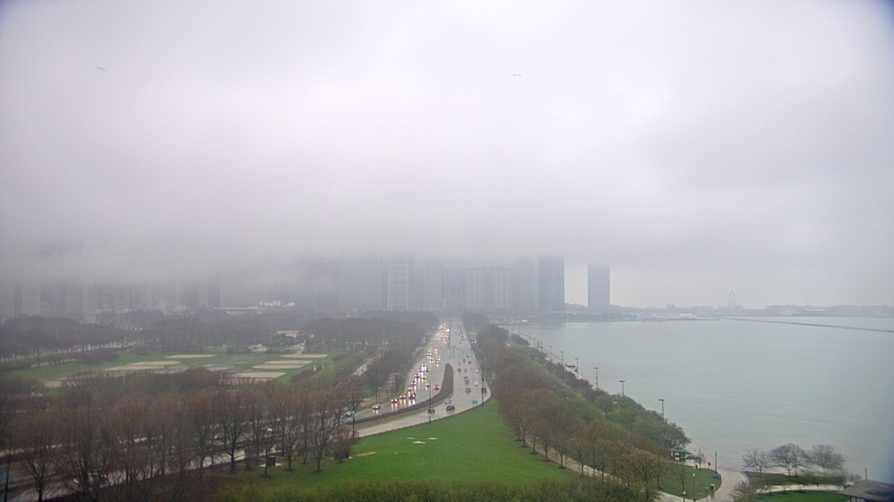 Thumbnail for current weather camera view from The Field Museum in Chicago, Illinois
