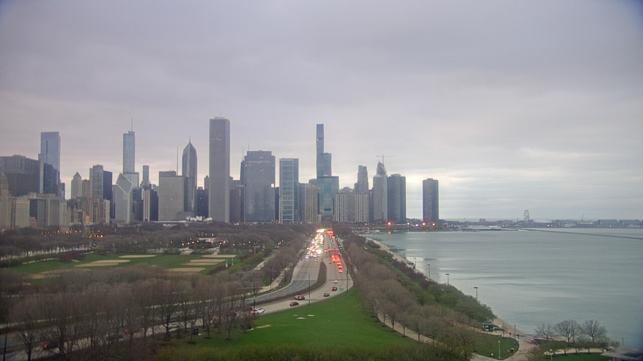 Thumbnail for current weather camera view from The Field Museum in Chicago, Illinois