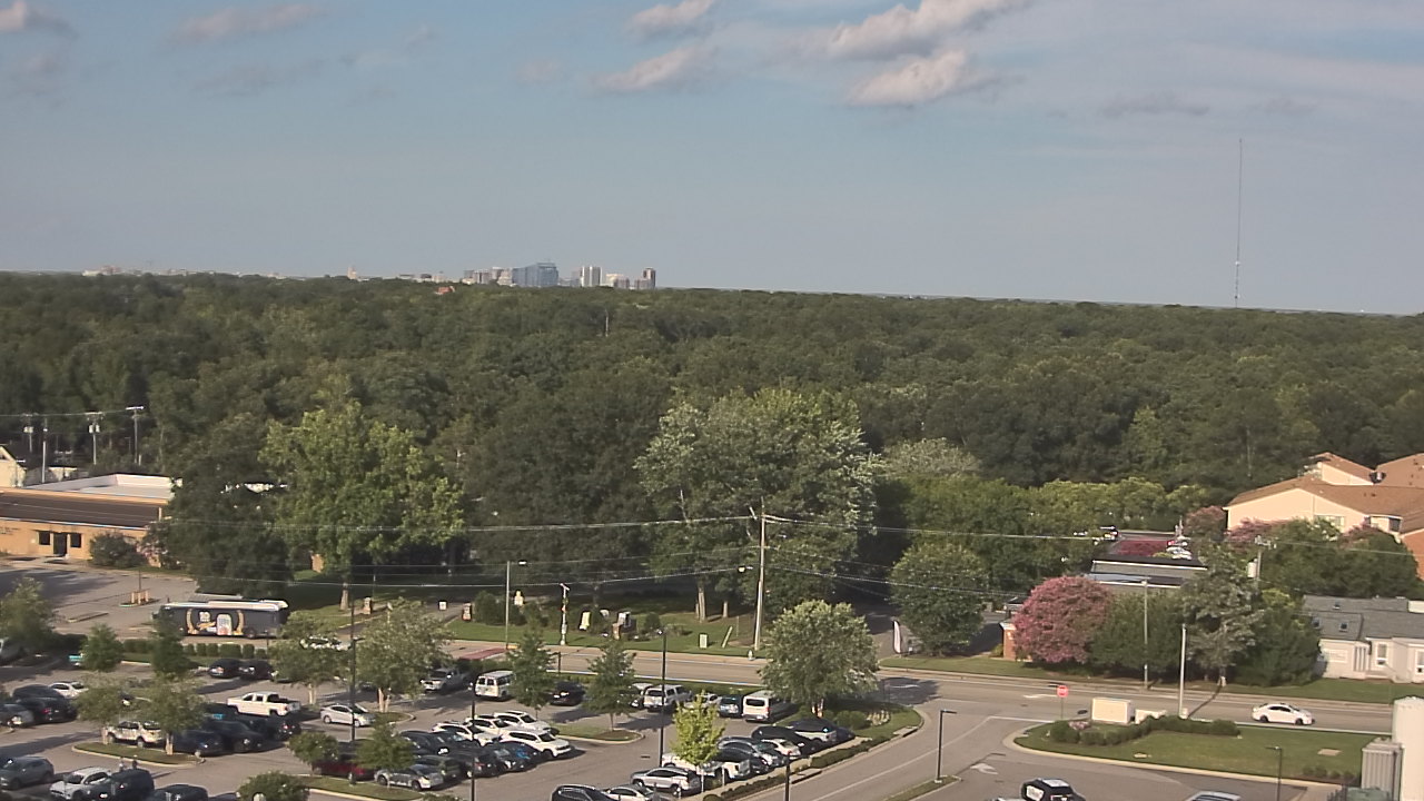 Thumbnail for current weather camera view from Chippenham Hospital in Richmond, Virginia