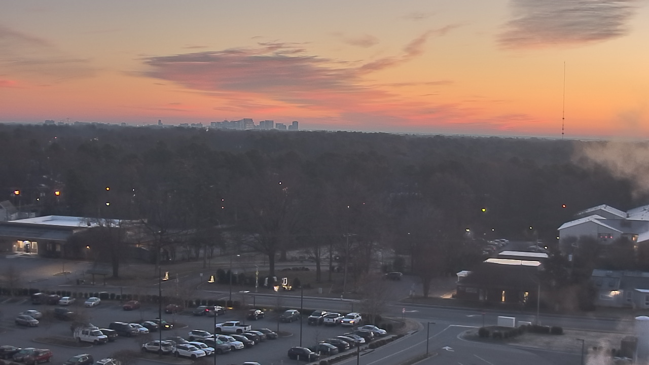 Thumbnail for current weather camera view from Chippenham Hospital in Richmond, Virginia