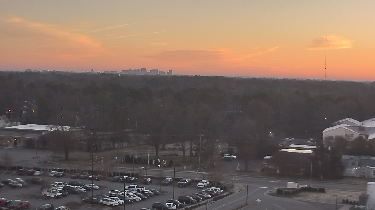 Thumbnail for current weather camera view from Chippenham Hospital in Richmond, Virginia