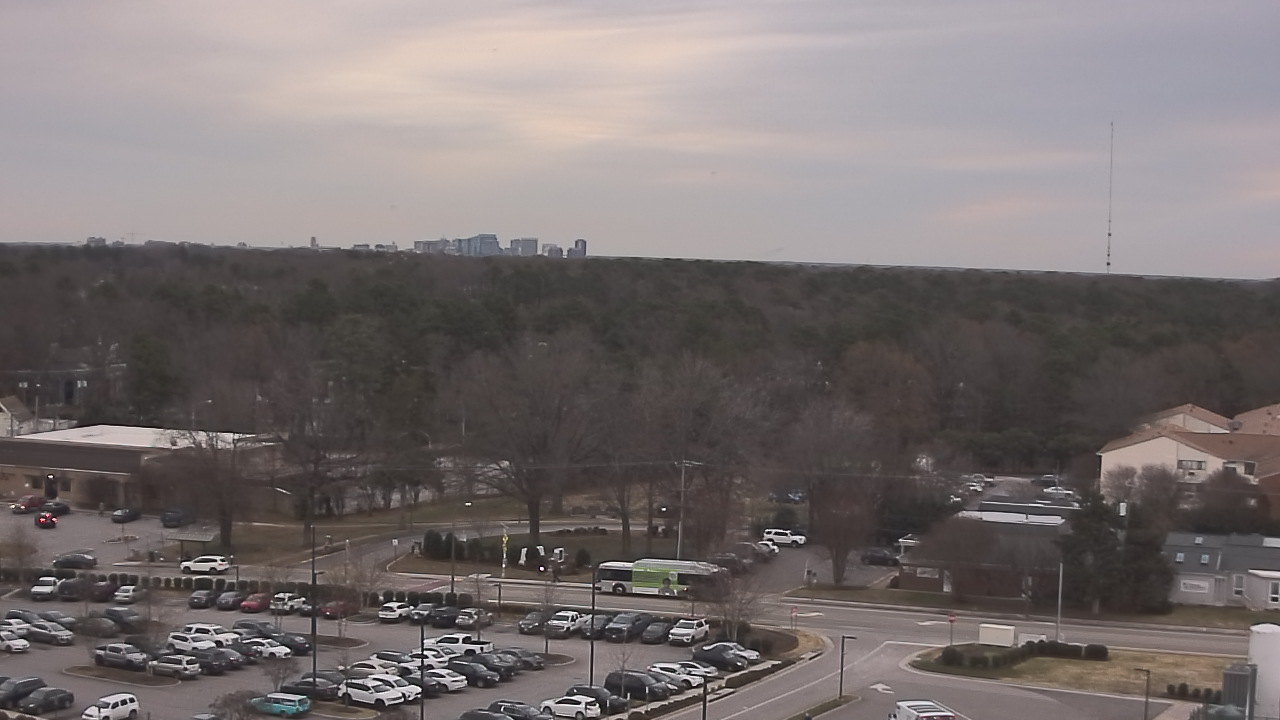 Thumbnail for current weather camera view from Chippenham Hospital in Richmond, Virginia