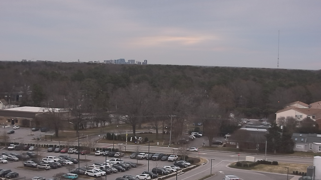 Thumbnail for current weather camera view from Chippenham Hospital in Richmond, Virginia