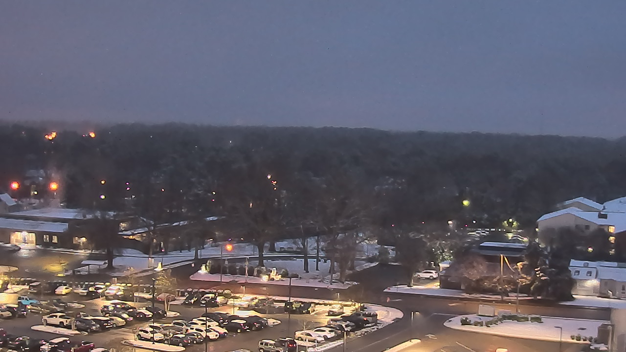 Thumbnail for current weather camera view from Chippenham Hospital in Richmond, Virginia