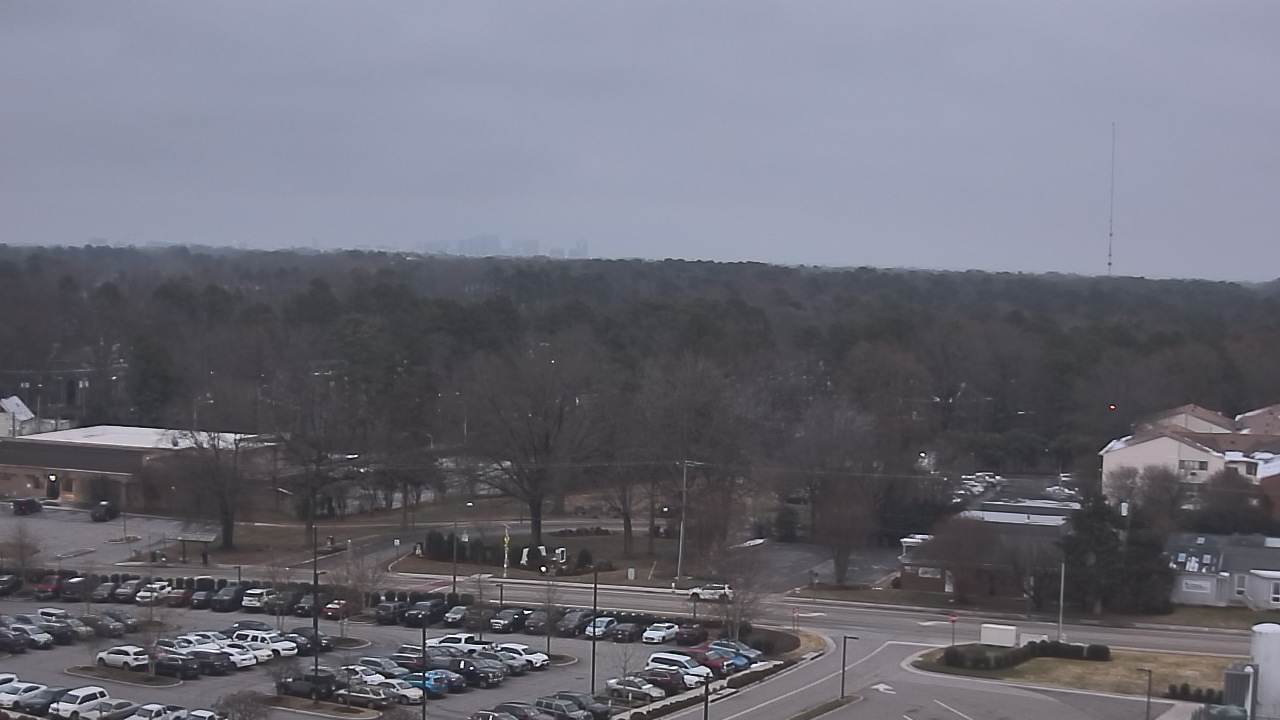 Thumbnail for current weather camera view from Chippenham Hospital in Richmond, Virginia