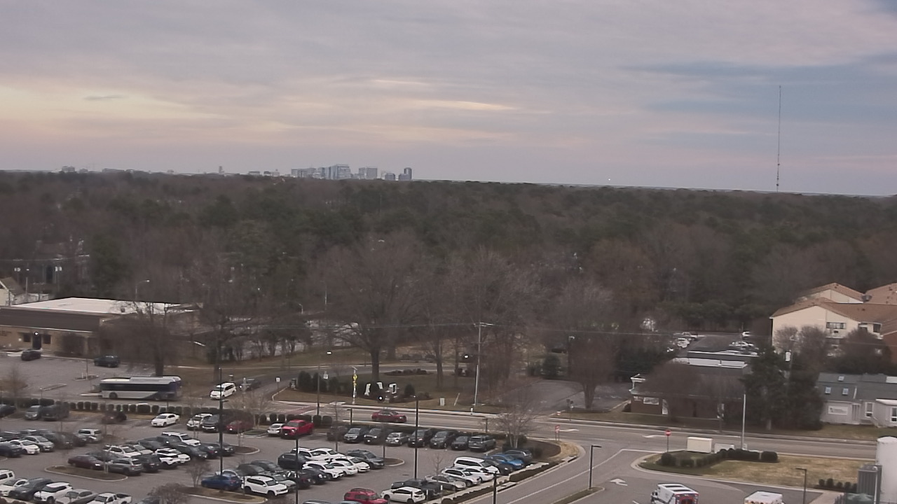 Thumbnail for current weather camera view from Chippenham Hospital in Richmond, Virginia