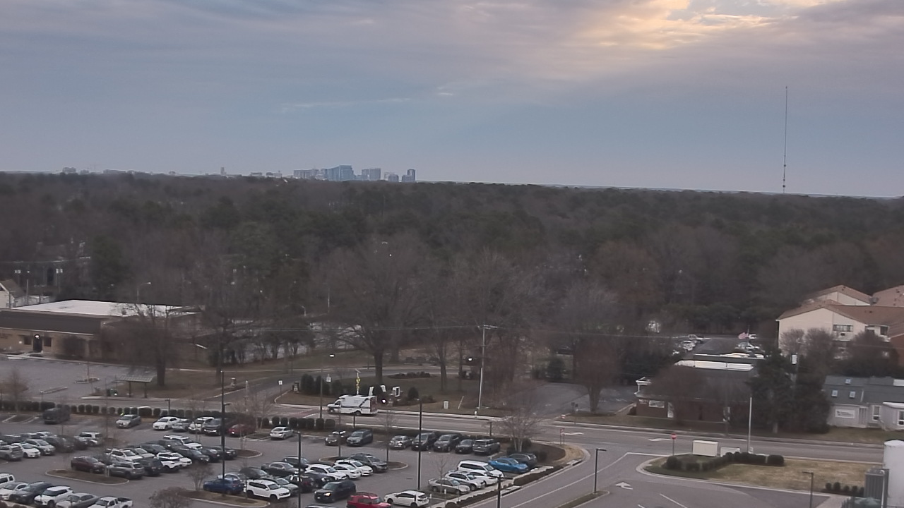 Thumbnail for current weather camera view from Chippenham Hospital in Richmond, Virginia