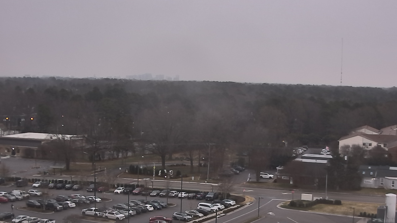 Thumbnail for current weather camera view from Chippenham Hospital in Richmond, Virginia