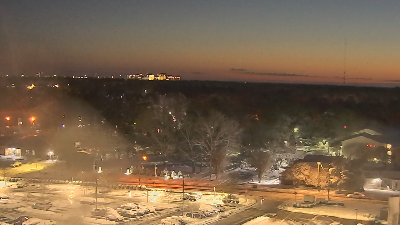 Thumbnail for current weather camera view from Chippenham Hospital in Richmond, Virginia