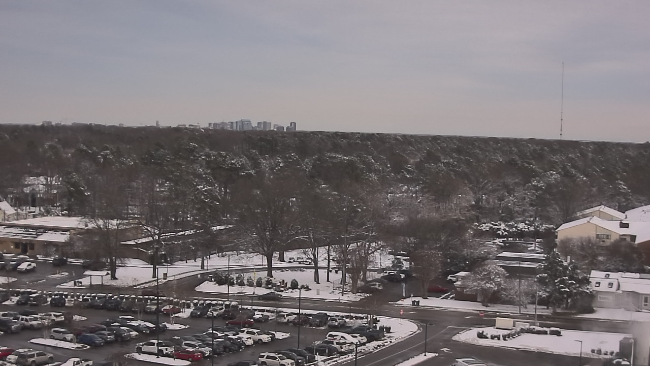 Thumbnail for current weather camera view from Chippenham Hospital in Richmond, Virginia