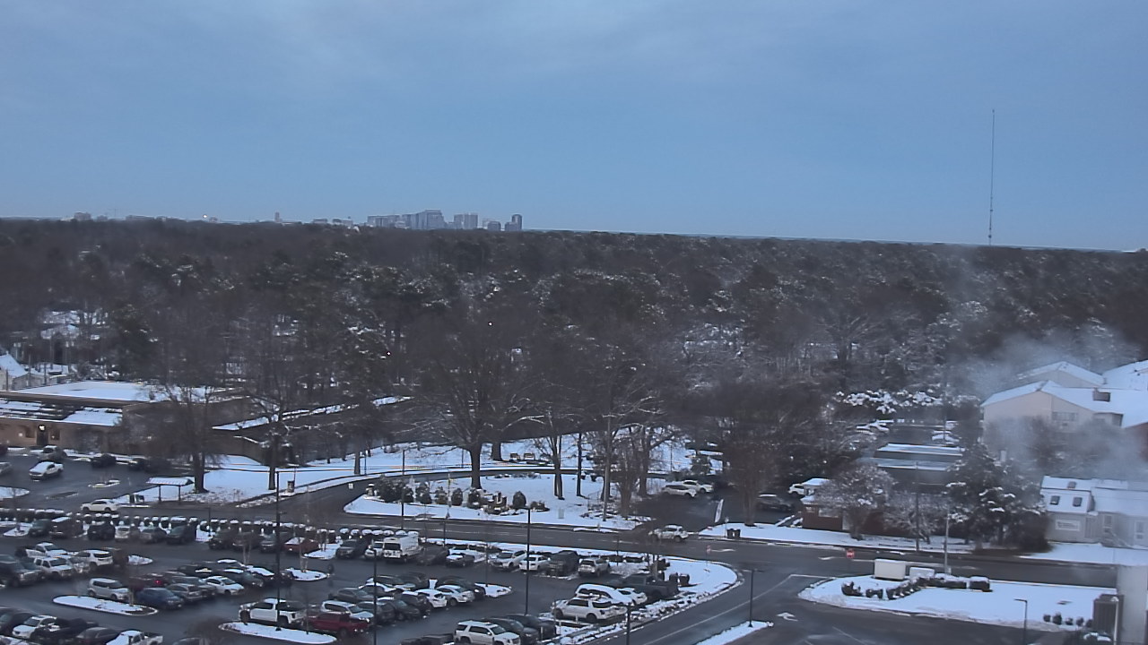 Thumbnail for current weather camera view from Chippenham Hospital in Richmond, Virginia