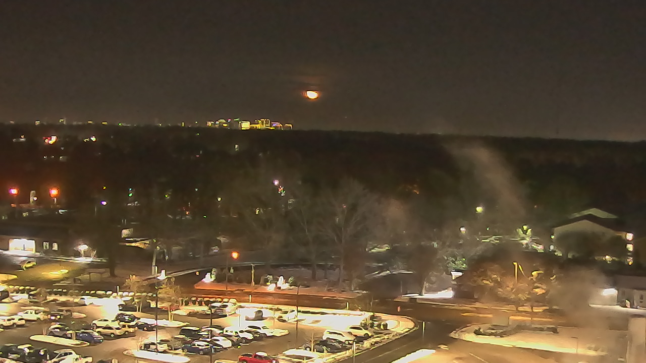 Thumbnail for current weather camera view from Chippenham Hospital in Richmond, Virginia