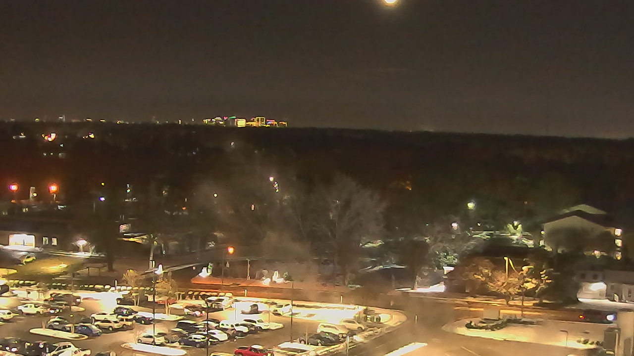 Thumbnail for current weather camera view from Chippenham Hospital in Richmond, Virginia