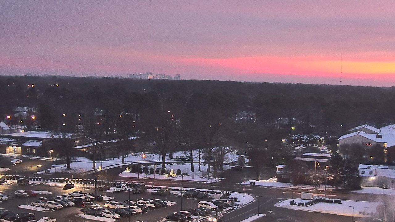 Thumbnail for current weather camera view from Chippenham Hospital in Richmond, Virginia