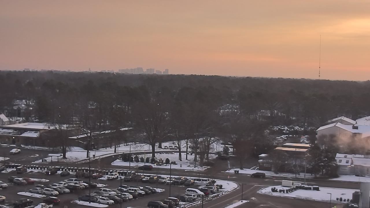 Thumbnail for current weather camera view from Chippenham Hospital in Richmond, Virginia